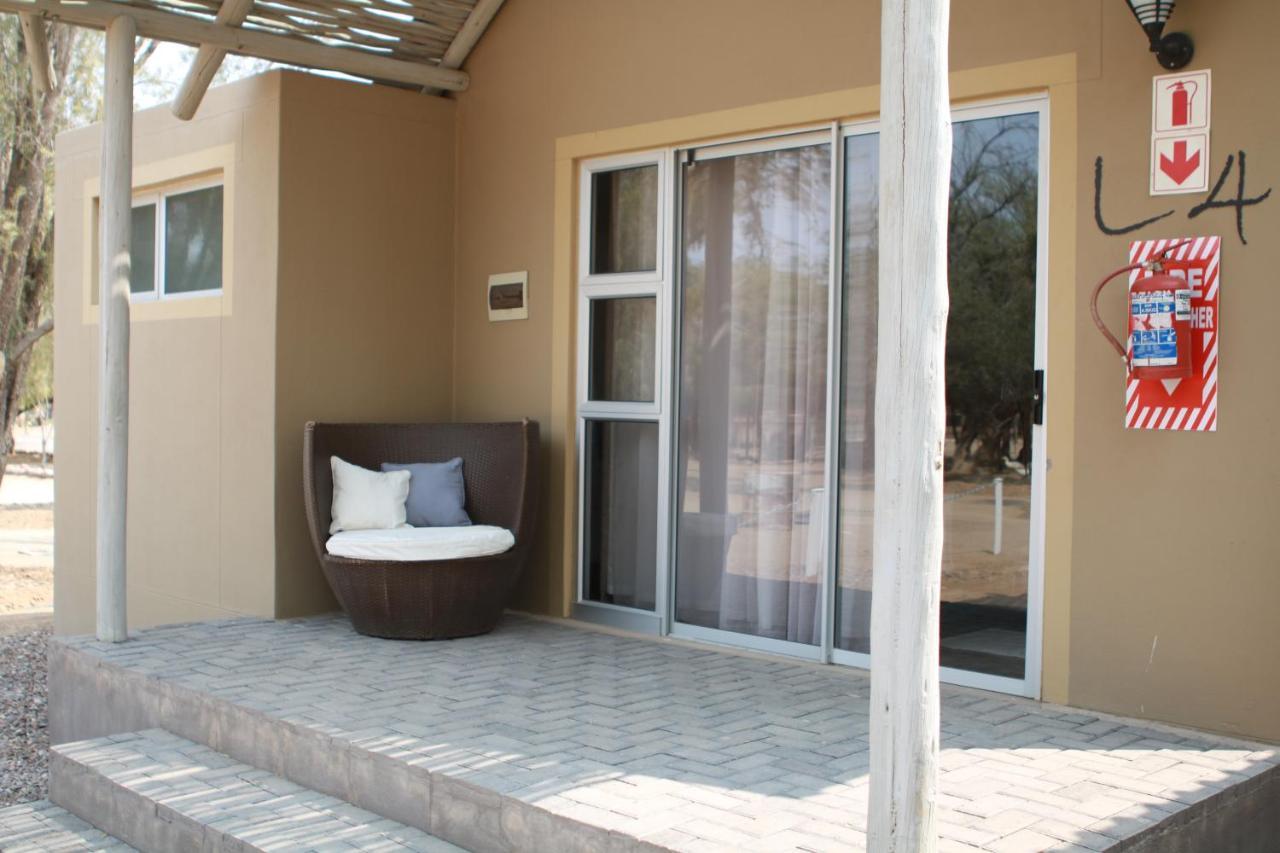 Maritz Country Lodge Keetmanshoop Buitenkant foto