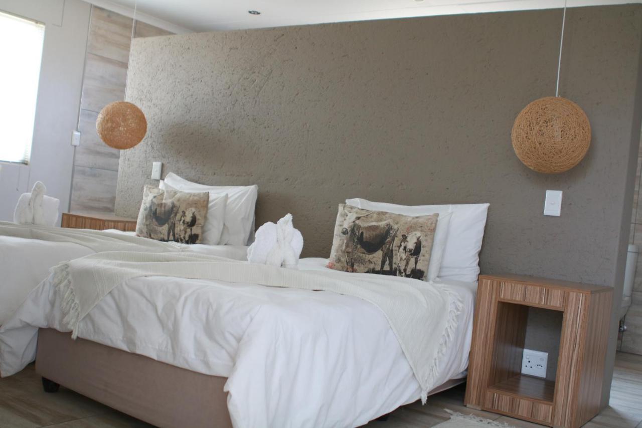 Maritz Country Lodge Keetmanshoop Buitenkant foto