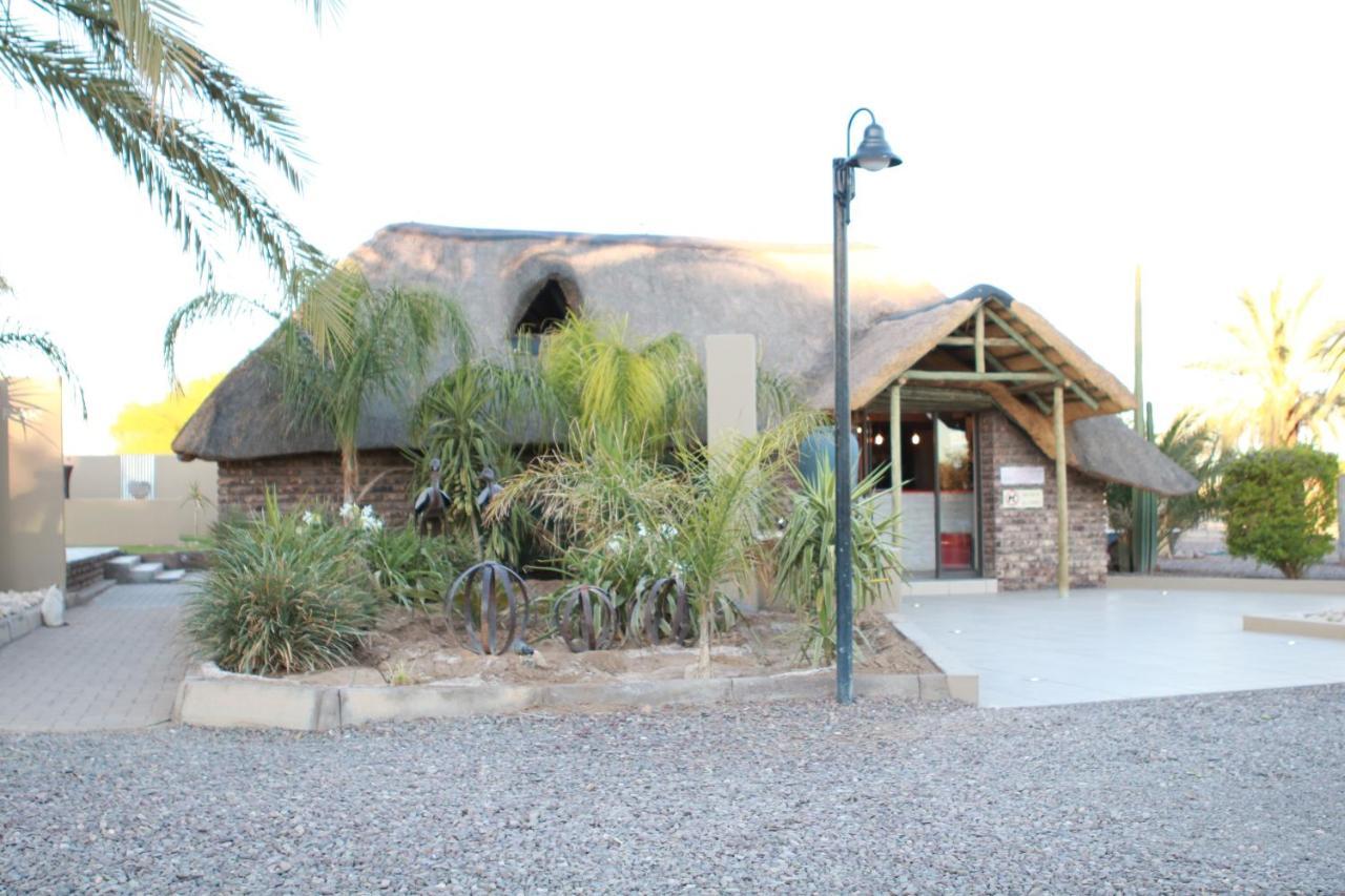 Maritz Country Lodge Keetmanshoop Buitenkant foto