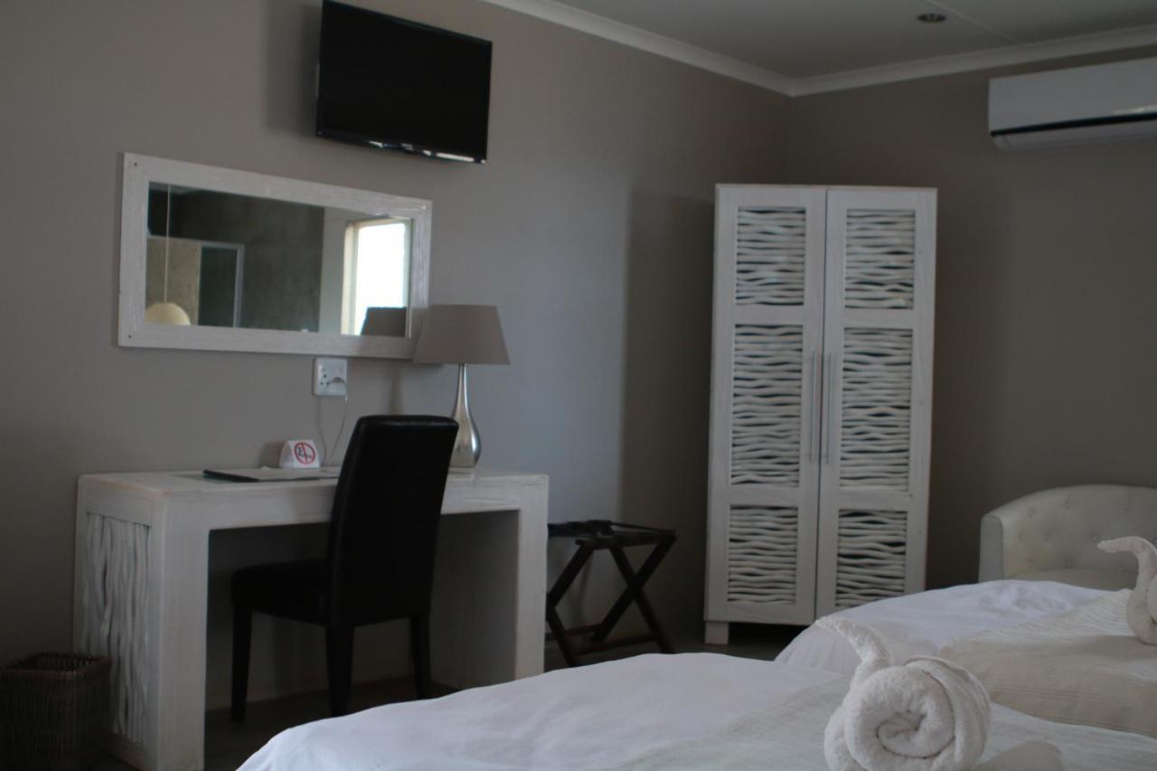 Maritz Country Lodge Keetmanshoop Buitenkant foto