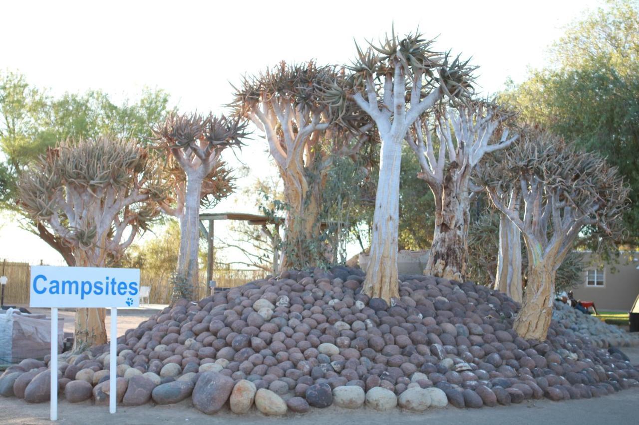 Maritz Country Lodge Keetmanshoop Buitenkant foto